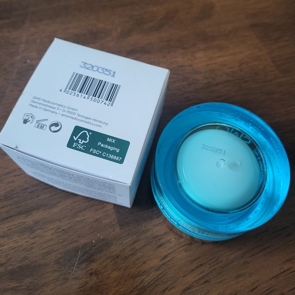 QMS Ace Cream Vitamin Moisturizer Day & Night Cream - Picture 4 of 4